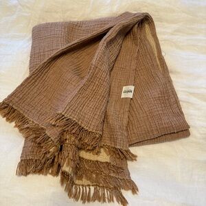 Saarde Enes Cotton Throw | Blush